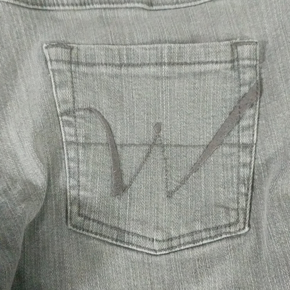 Wet Seal Light Grey Straight Leg Jeans - size 9 - Picture 4 of 4